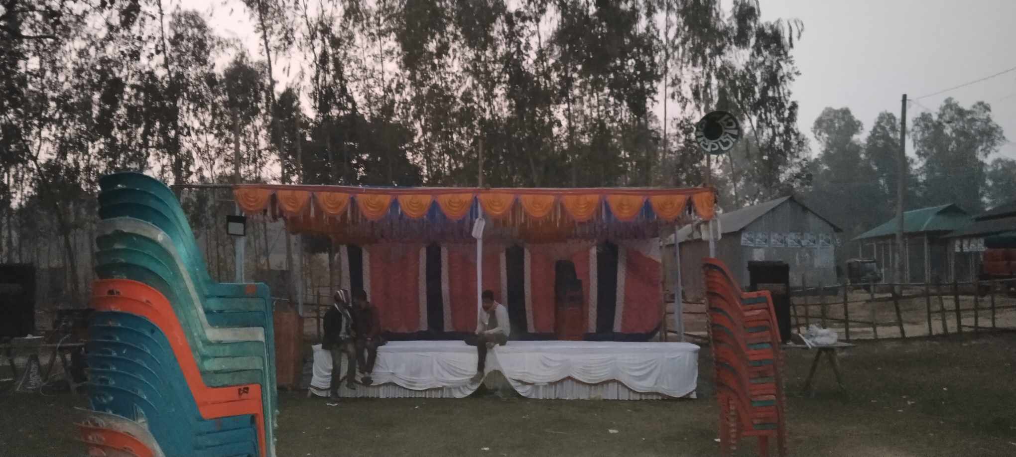 শেরপুর- ৩ আসনে স্বতন্ত্র প্রার্থীর সমর্থকরা ভোটকেন্দ্রে গেলে নাশতার মামলা দেয়ার হুমকি!