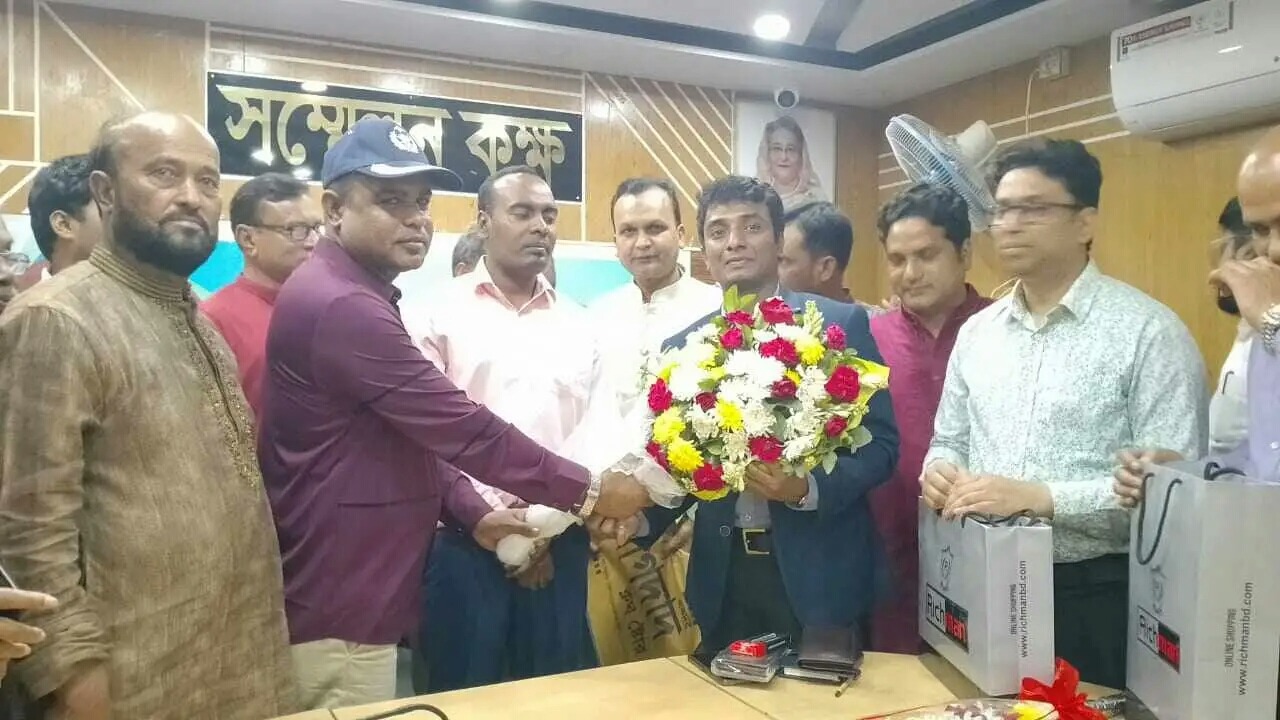 আটোয়ারী উপজেলা নির্বাহী অফিসার রাসেদুল হাসান’র বদলীজনিত বিদায় সংবর্ধনা