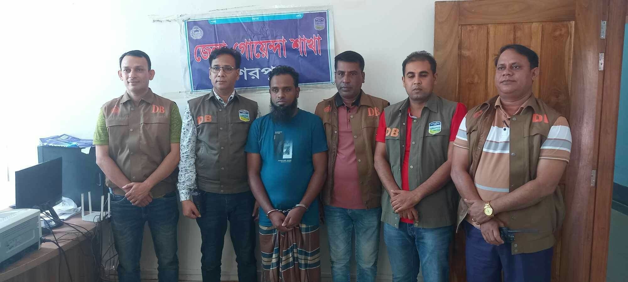 শেরপুরে প্রায় এক কোটি টাকার ভারতীয় চিনি আটক 