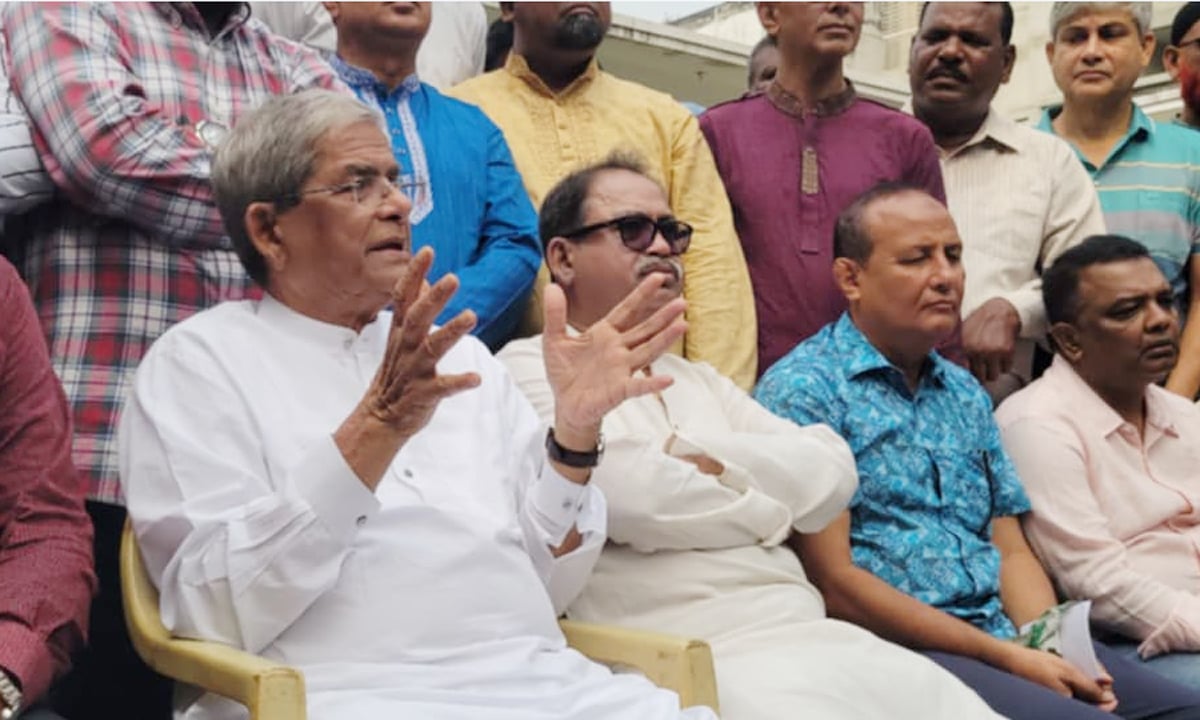 বর্তমানে প্রেক্ষিতে সবচেয়ে যে জিনিসটি প্রয়োজন সেটি হলো অবাধ, নিরপেক্ষ ও সকলের কাছে গ্রহণযোগ্য নির্বাচন-ঠাকুরগাঁওয়ে মির্জা ফখরুল ইসলাম আলমগীর