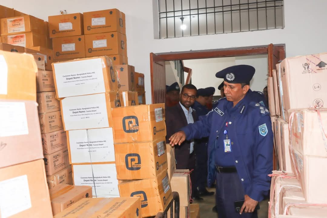 কুড়িগ্রাম জেলা পুলিশের রিজার্ভ অফিস বার্ষিক পরিদর্শনে রংপুর রেঞ্জ ডিআইজি