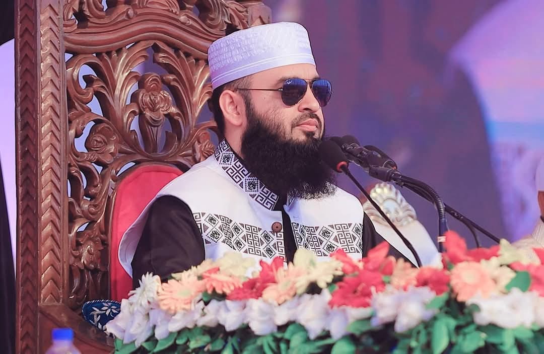 চাঁপাইনবাবগঞ্জে ইতিহাসের সবচেয়ে বড় মাহফিল