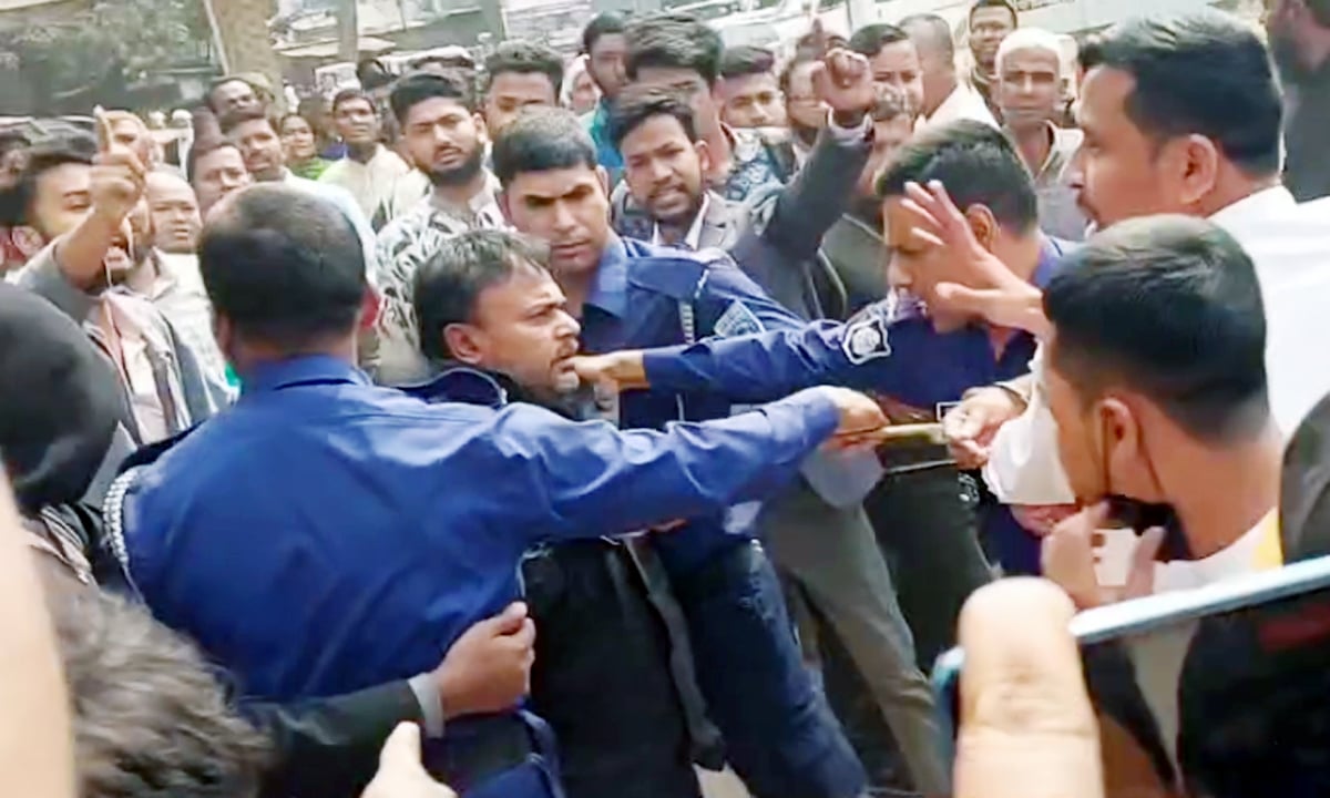 পঞ্চম শ্রেণীর ছাত্রী ধর্ষণের ঘটনায় উত্তপ্ত ঠাকুরগাঁও