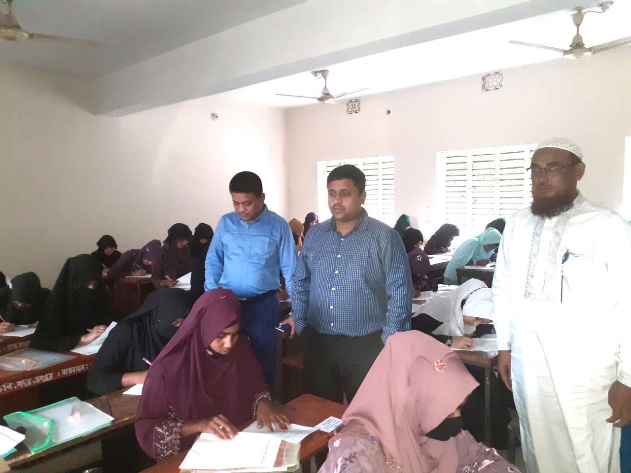 সদরের তিনটি কেন্দ্র পরিদর্শন করলেন ইউএনও