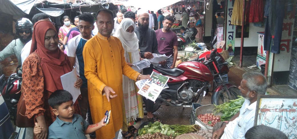 নড়াইলে এনসিপি কেন্দ্রীয় নেতাদের আগমন ও পদযাত্রা সফল করতে লিফলেট বিতরণ