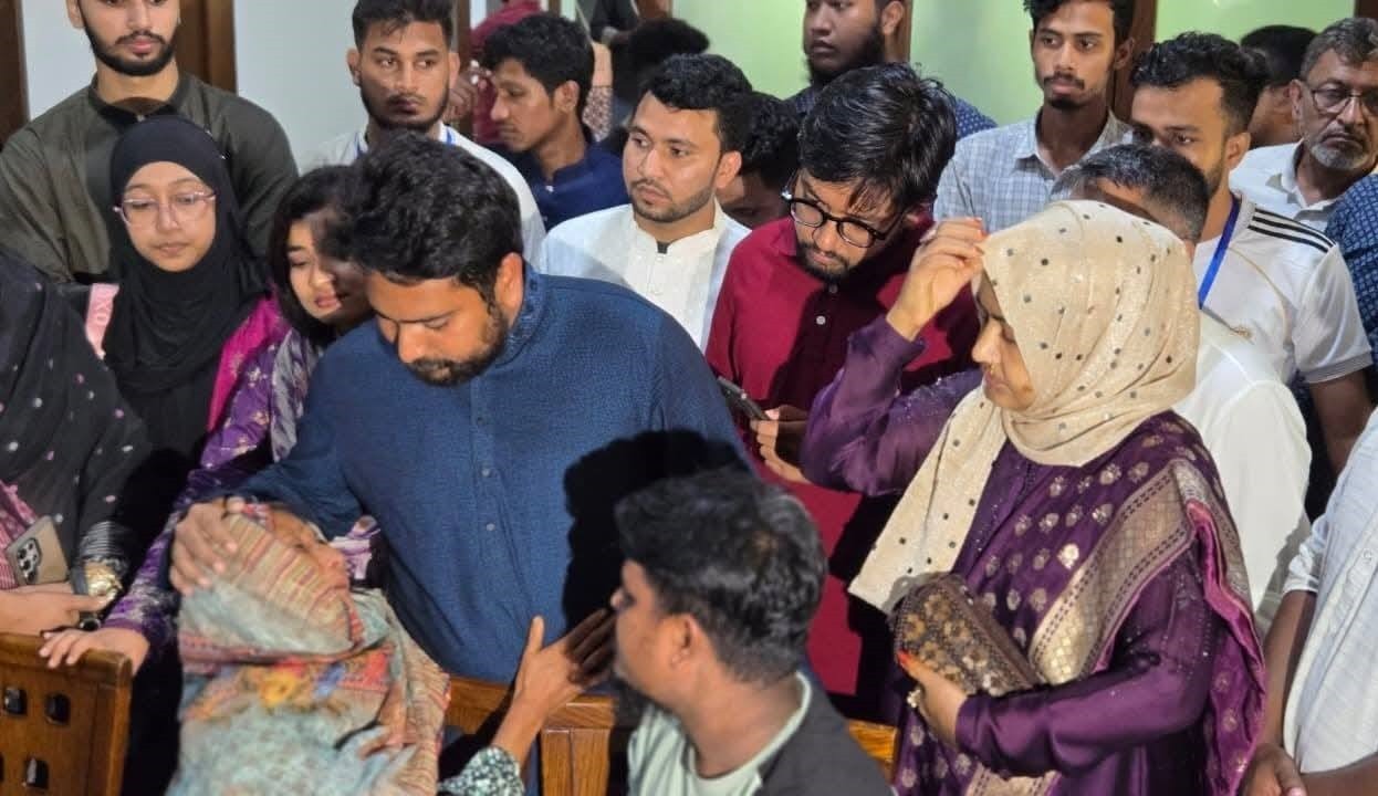 নরসিংদীতে পদযাত্রার আগে শহীদ পরিবারের সঙ্গে মতবিনিময় এনসিপির