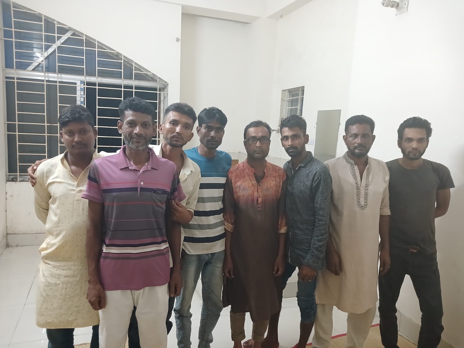 হিলিতে কর্তব্যরত ডাক্তার নির্যাতনে স্বেচ্ছাসেবক দলের নেতাসহ আটক ১০