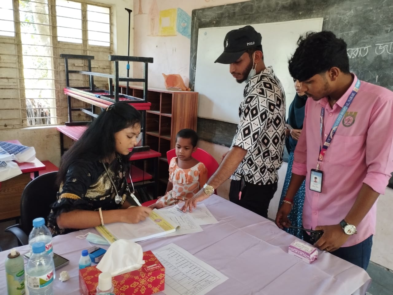নড়াইলে১২’শ রোগীকে বিনামূল্যে দিনব্যাপী চিকিৎসা সহ বিভিন্ন সেবা প্রদান