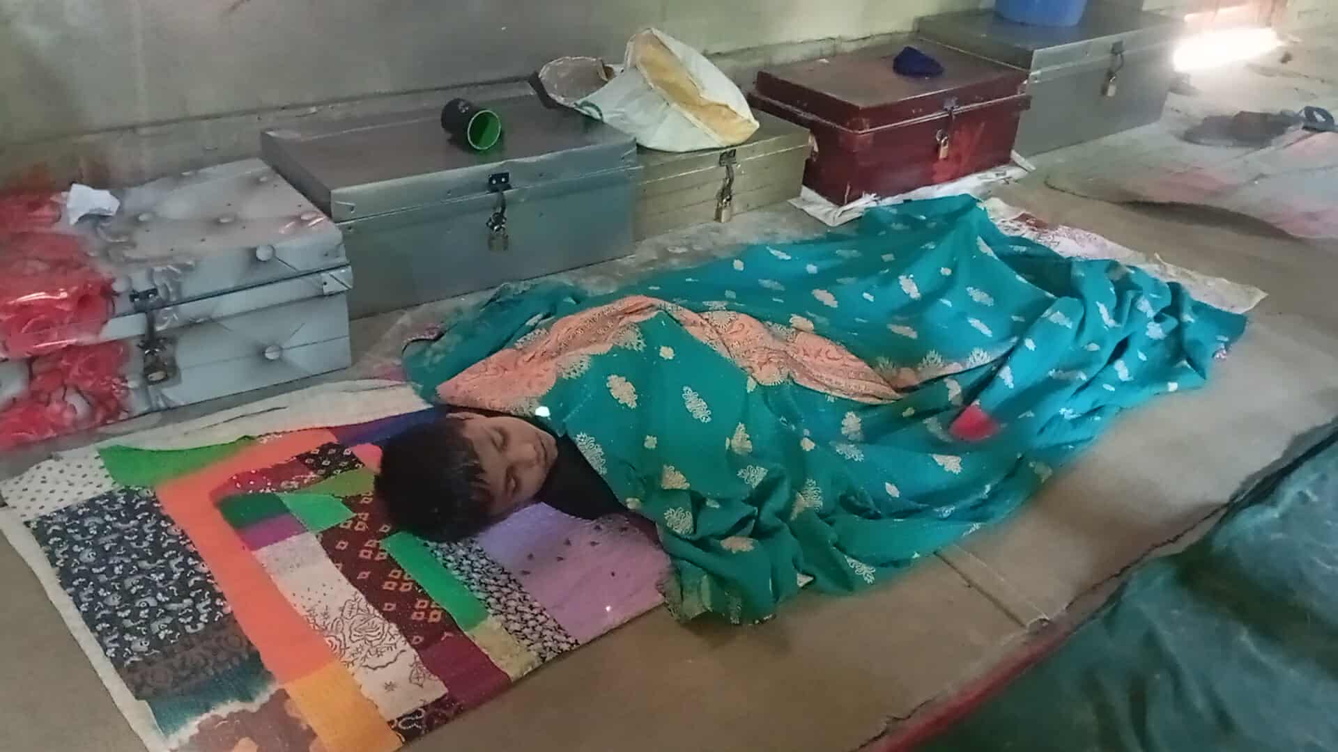 নওগাঁয় মাদ্রাসা ছাত্রের মড়দেহ উদ্ধার ।। শিক্ষক আটক