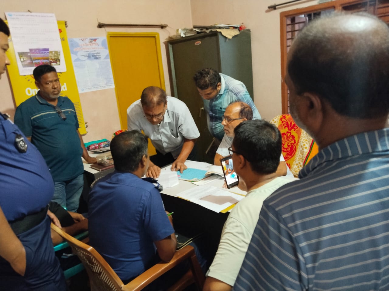 কোটচাঁদপুরে শিক্ষক কো-অপারেটিভ ‘কালব’ অফিসের বিরুদ্ধে চেক জালিয়াতির অভিযোগ