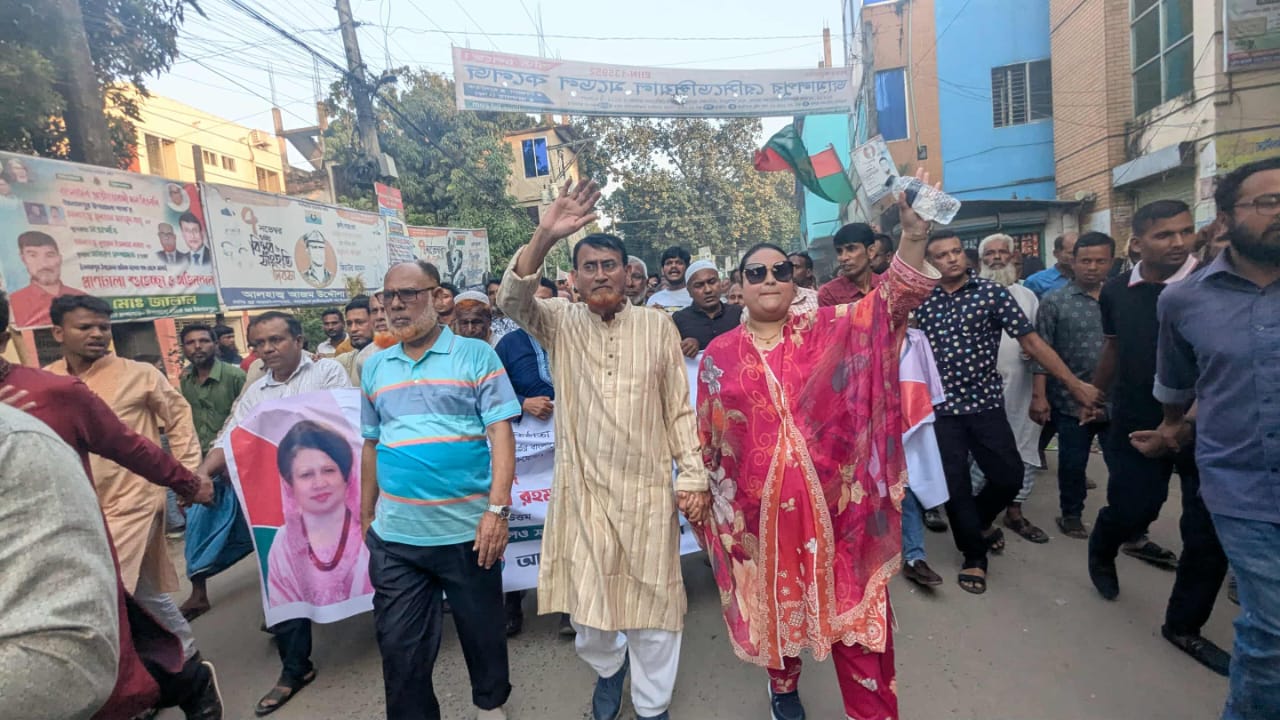 ইসলামপুরে জাতীয় বিপ্লব ও সংহতি দিবসে সুলতান মাহমুদ বাবুর নেতৃত্বে বর্ণাঢ্য র‍্যালি ও আলোচনা সভা