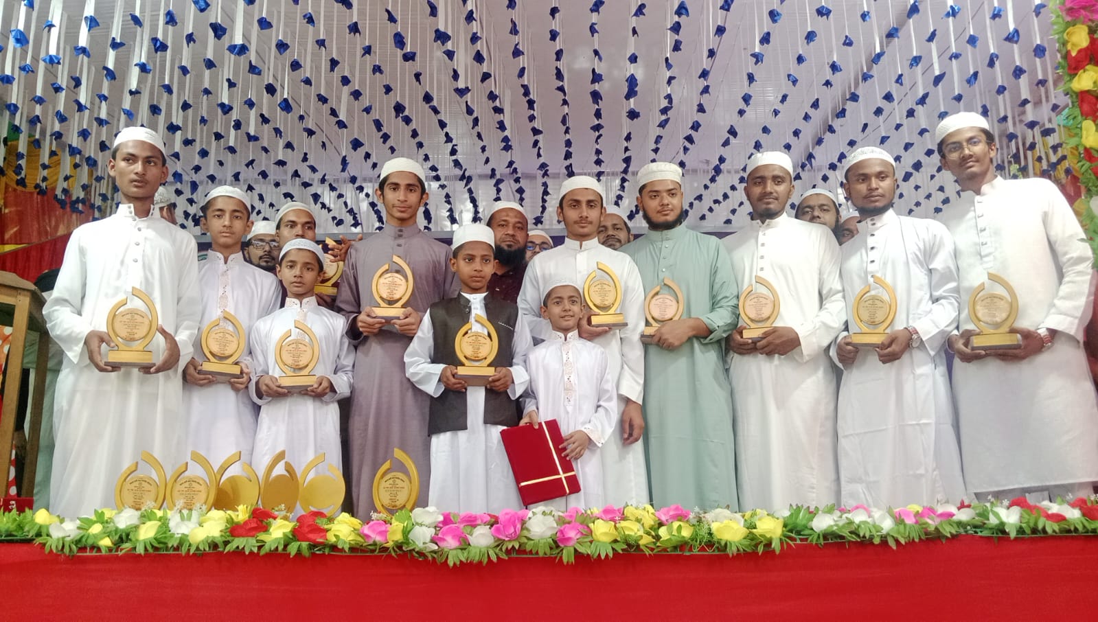 জয়নগর প্রবাসী কল্যাণ ফাউন্ডেশনের উদ্যোগে হাফেজদের সংবর্ধনা অনুষ্ঠান