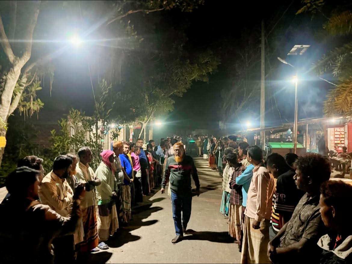 মান্দায় মনোনয়ন পুনর্বিবেচনার দাবিতে কাঁশোপাড়া ইউনিয়ন বিএনপি’র মানববন্ধন ও বিক্ষোভ সমাবেশ