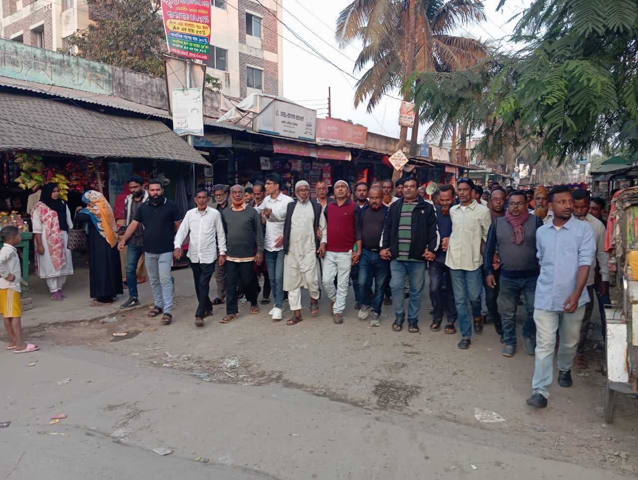 ইসলামপুরে ধানের শীষের পক্ষে পৌর বিএনপির ব্যাপক গণসংযোগ ও র‍্যালি