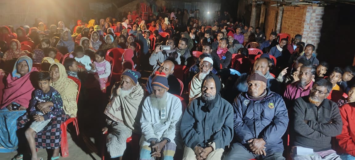 কাহারোলে ধানের শীষের উঠান বৈঠক অনুষ্ঠিত।।