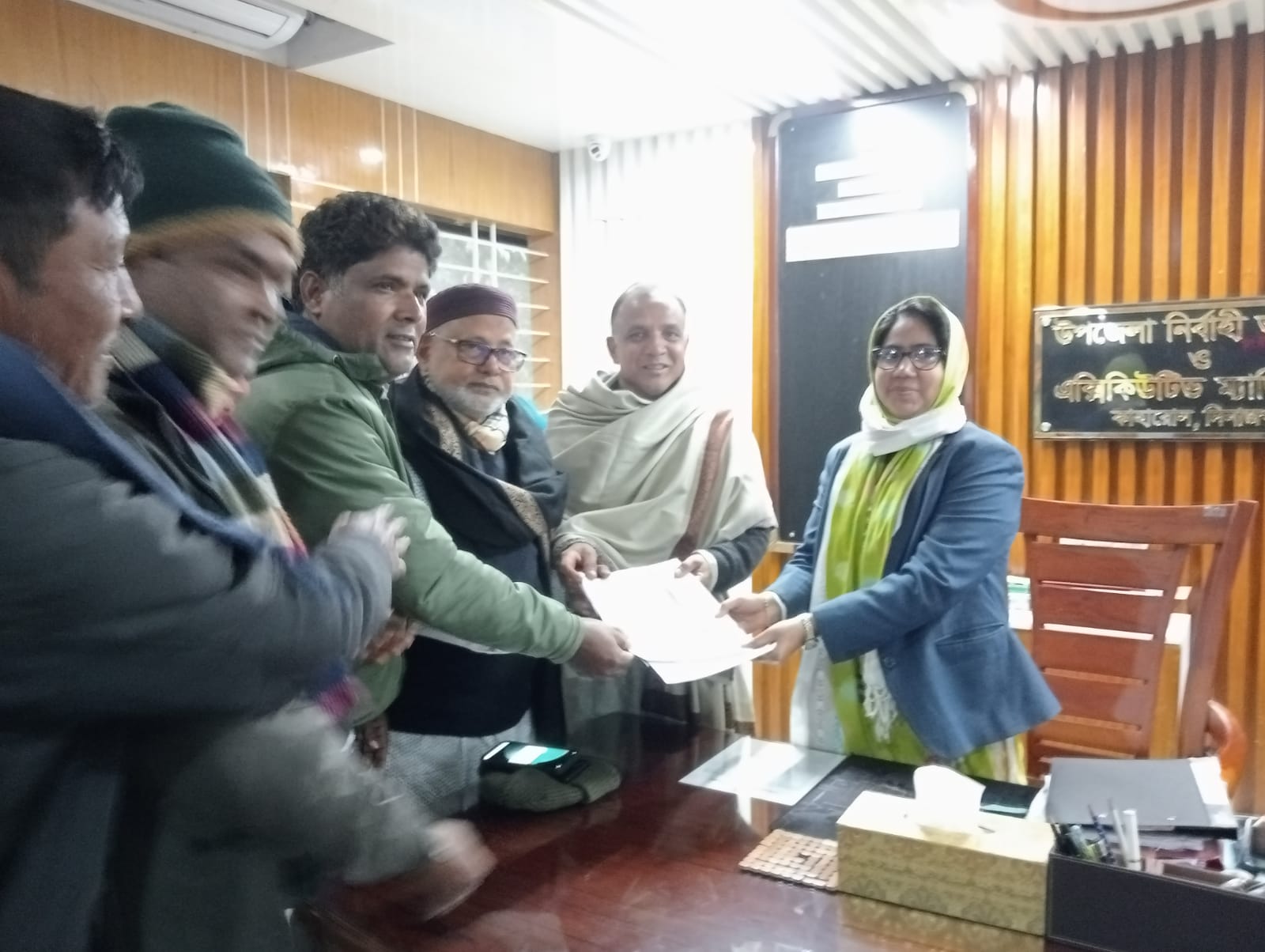 দিনাজপুর-১ আসনে বিএনপি প্রার্থীর মনোনয়নপত্র দাখিল