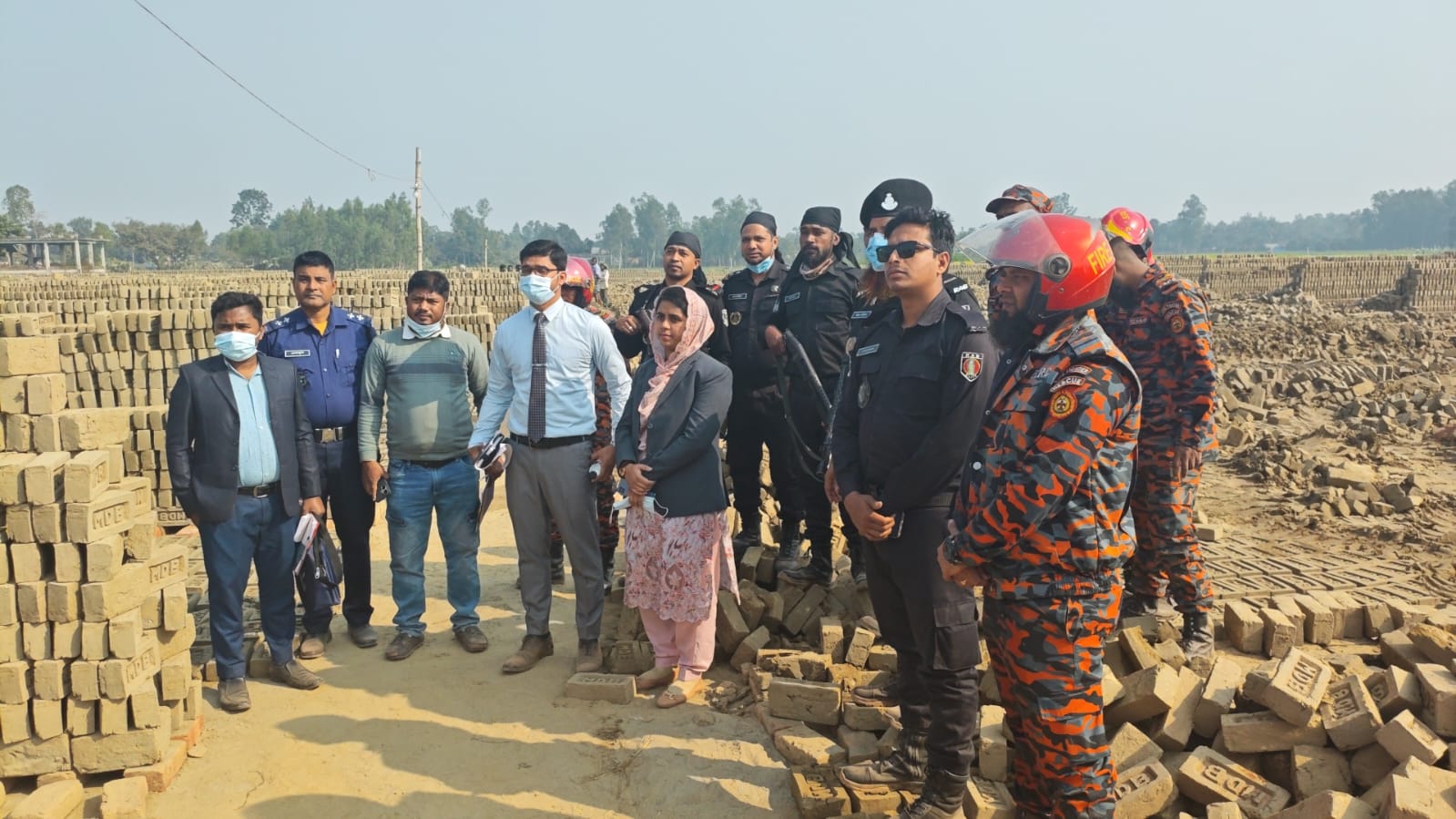 বিরামপুরে অবৈধ ইটভাটায় অভিযান, বিদ্যুৎ বিচ্ছিন্ন ও কাঁচা ইট ধ্বংস ও জরিমানা