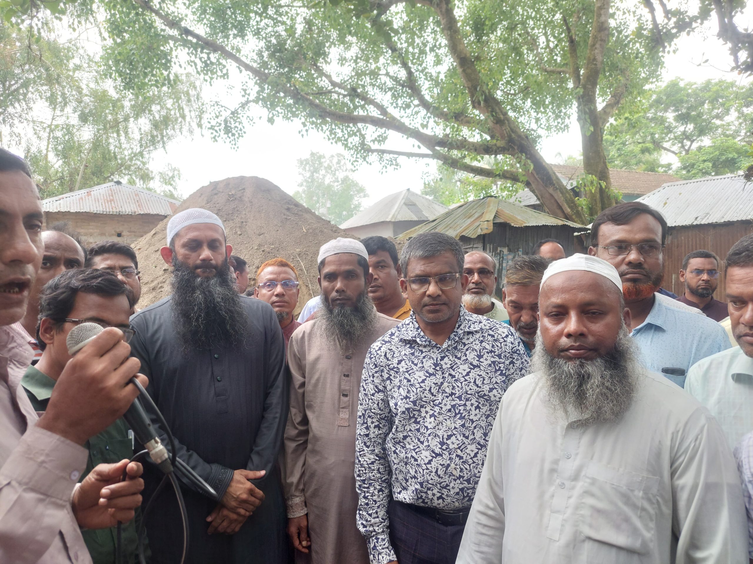 গোবিন্দগঞ্জের ক্রোড়গাছা দ্বিমুখী উচ্চ বালিকা বিদ্যালয়ের ভিত্তিপ্রস্তর উদ্বোধন