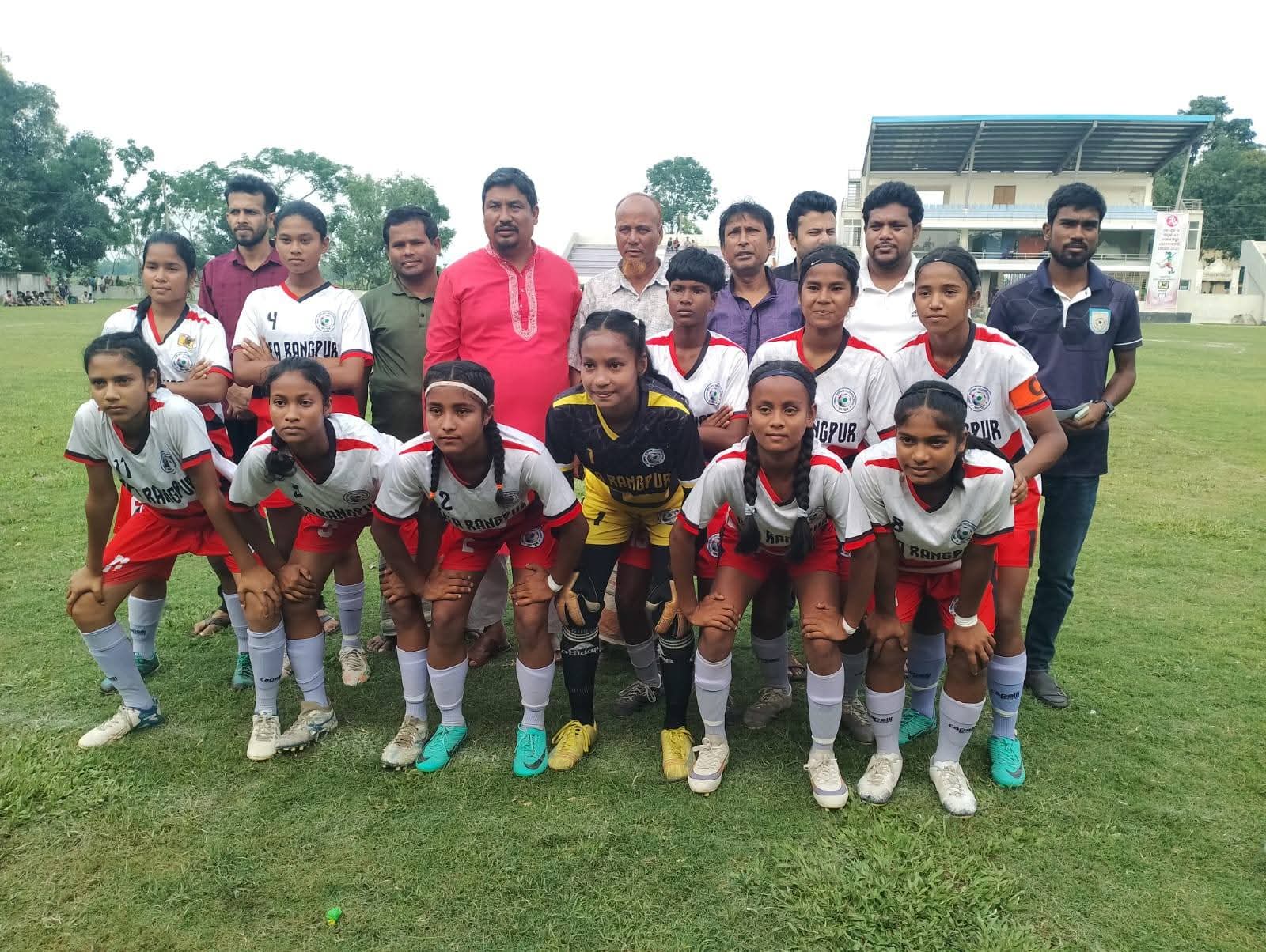 নিজ মাঠে হারলো সদ্য পুস্করিনী যুব স্পোর্টিং ক্লাব