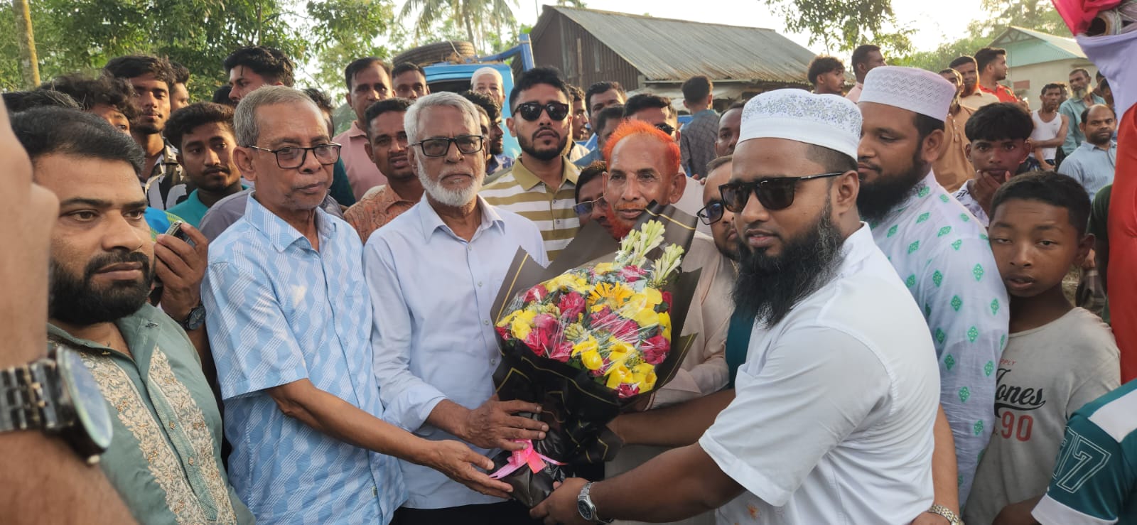 খেলাধুলার মাধ্যমে মাদকমুক্ত সমাজ গড়ার প্রত্যয়, সুফিয়া-মান্নান যুব জাগরণ ফুটবল টুর্নামেন্টের পর্দা নামল জমকালো আয়োজনে
