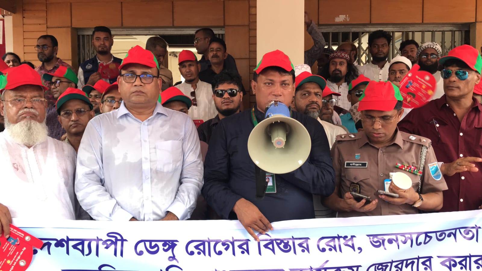 দেশব্যাপী ডেঙ্গু প্রতিরোধে গোপালগঞ্জে সচেতনতামূলক র‍্যালি