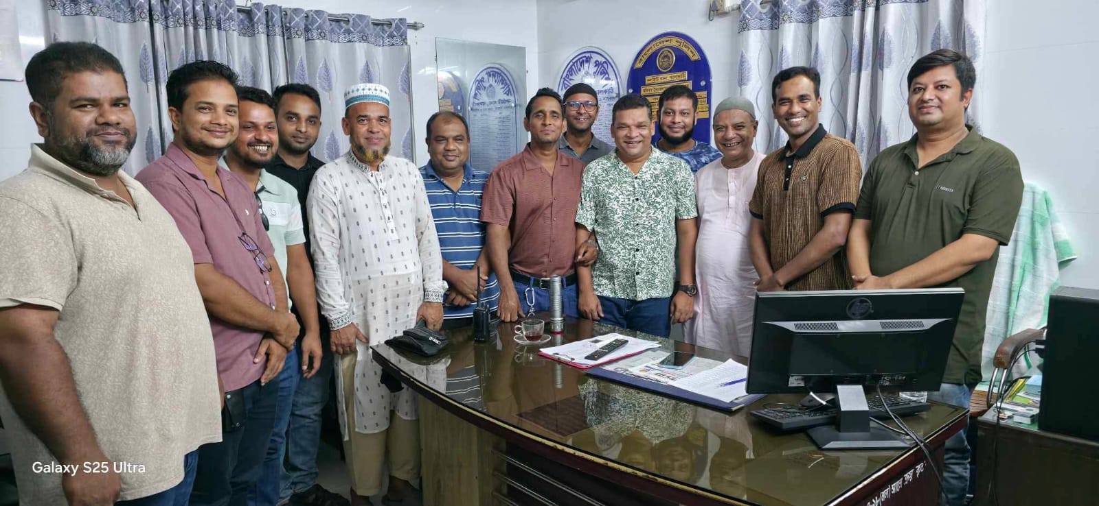 নবাগত ওসির সাথে নলছিটি প্রেসক্লাবের সাংবাদিকদের সৌজন্য সাক্ষাৎ
