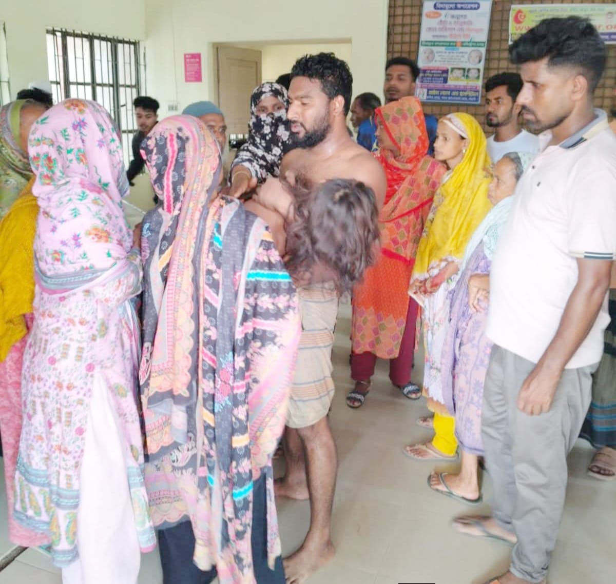মামাবাড়ি বেড়াতে গিয়ে আর ফেরা হলো না শিক্ষার্থী সুমাইয়ার