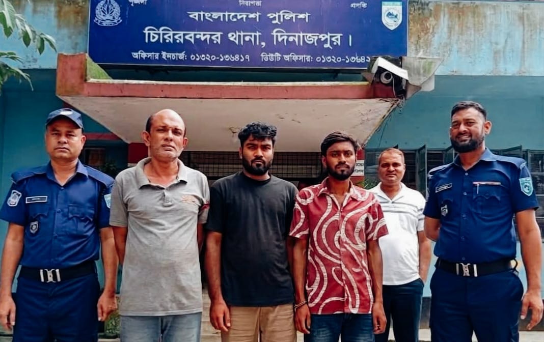 চিরিরবন্দরে ৩ মাদকসেবীকে কারাদণ্ড দিয়েছে ভ্রাম্যমাণ আদালতে